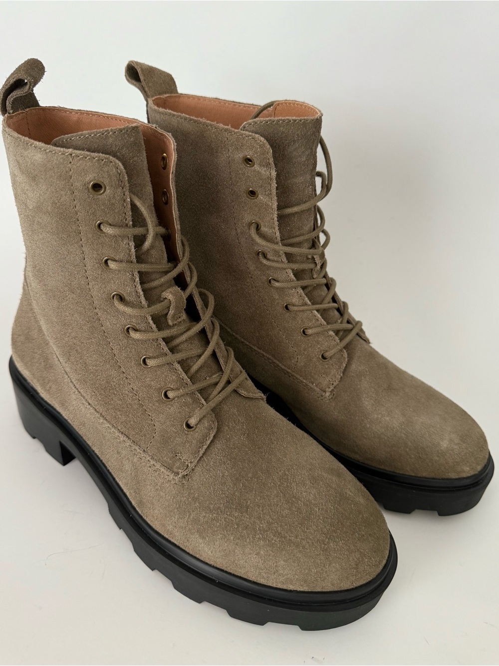 Madewell The Shelton Lace-Up Boots Taupe Suede Combat